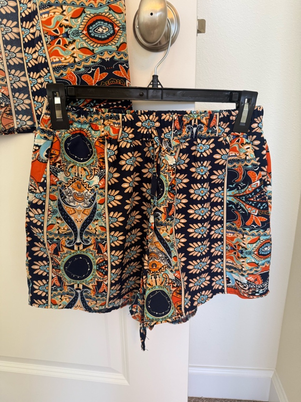SHEIN Multi-Color Printed Two-Piece Set - Picture 3 of 4